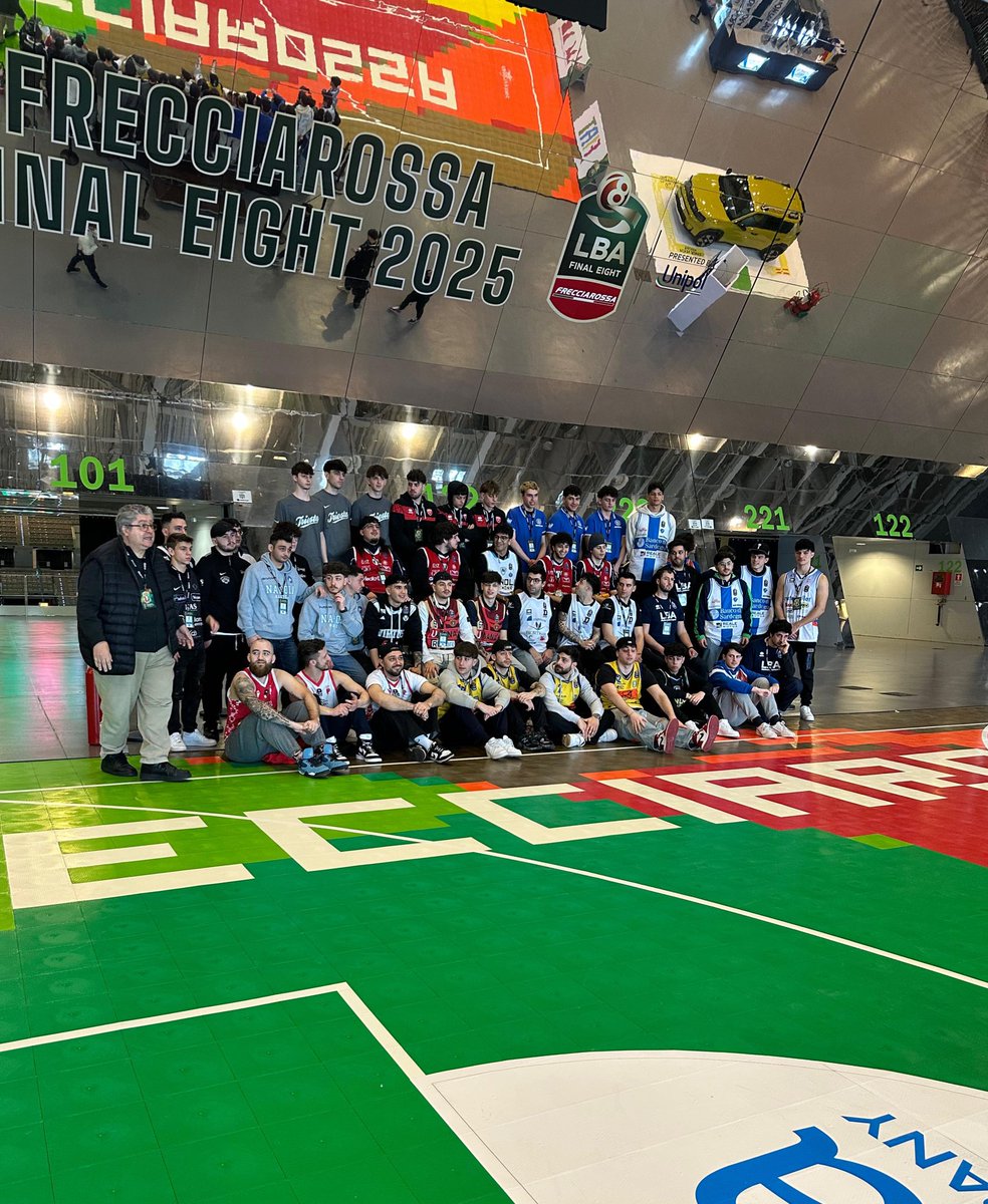 12:50 LIVE

COPPA ITALIA 
ITALIAN E-BASKET LEAGUE

twitch.tv/jianko
twitch.tv/elbicio
twitch.tv/sweetchinmusig8
twitch.tv/italbasketoffi…