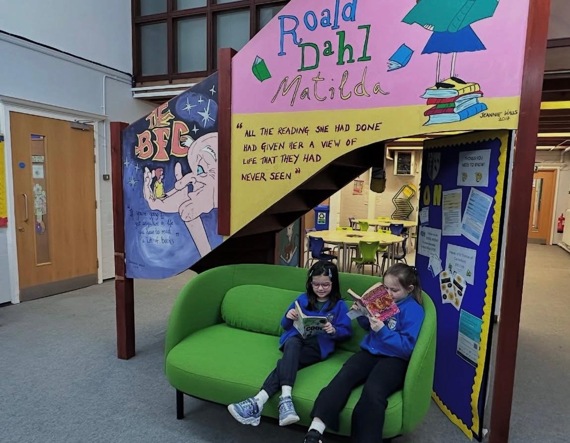 Business2Schools tweet media