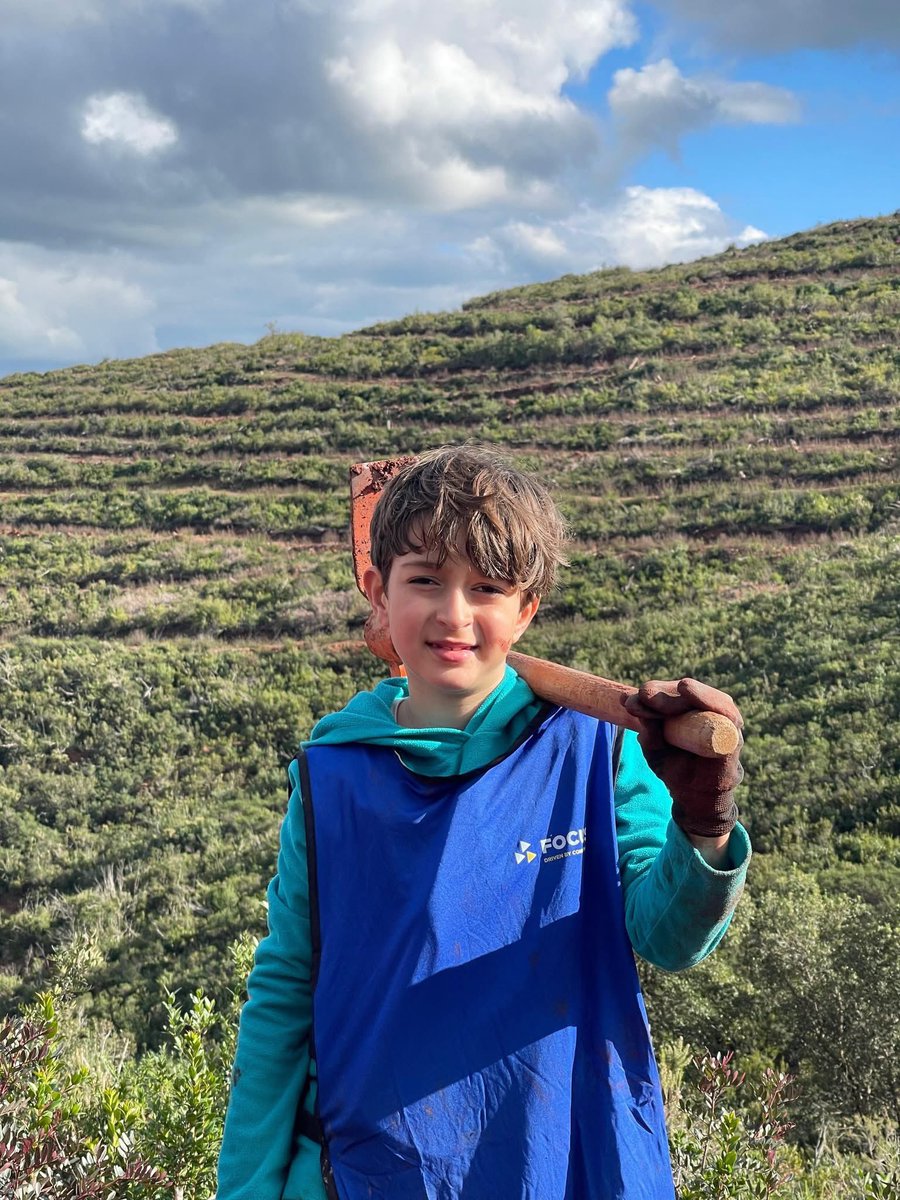 كل الشكر لإطارات و عائلات شركة Focus الداعم الرئيسي لمشروع المليون شجرة . و بإذن الله نوصلوا مع بعضنا ل200000 شجرة بحدّادة بسجنان في إطار نفس المشروع.
​#CommittedToGreenWhereHopeIsSeen #1MillionTREES  #TeamFocus #CSR #soli_green #tounescleanup