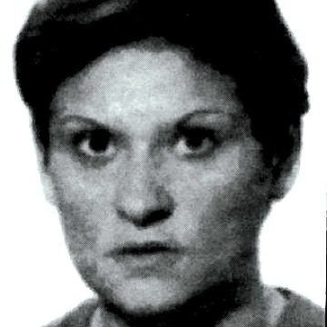 ConsuorF's tweet image. Se llamaba PATRICIA LLANILLO su marido era detective privado, esa fría noche tenía trabajo en #Tolosa, eran carnavales, tú querías hacerle compañía, no podías imaginar que iban a ser los últimos instantes de tu vida. Unos terroristas de #ETA os ametrallaron sin piedad.
🧵