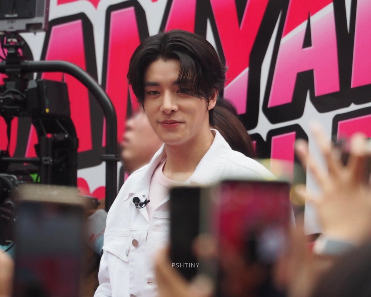 simku! ayo kita sama-sama bilang makasih ke jake untuk hari ini.

TERIMA KASIH JAKE, YOU DID WELL TODAY!