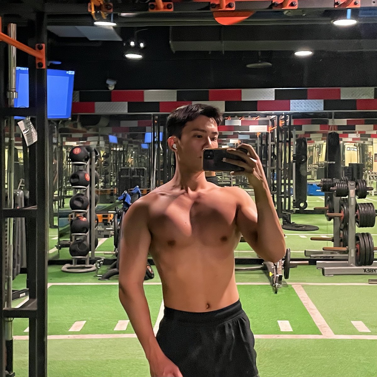 元宵快樂
除毛快樂

✅ line.me/R/ti/p/@002gpq…