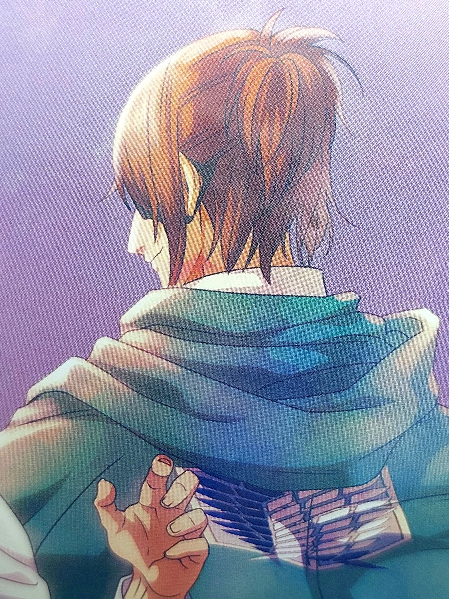 kyuujuuhachi's tweet photo. the way levi's hand was left hanging? HE DID NOT WANT TO LET GO https://t.co/IZPlcqhK50