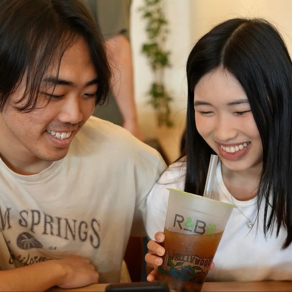 fruit tea + bae = the perfect combo 🍵🥰

#fruittea #bae #boba #bubbletea #valentines
