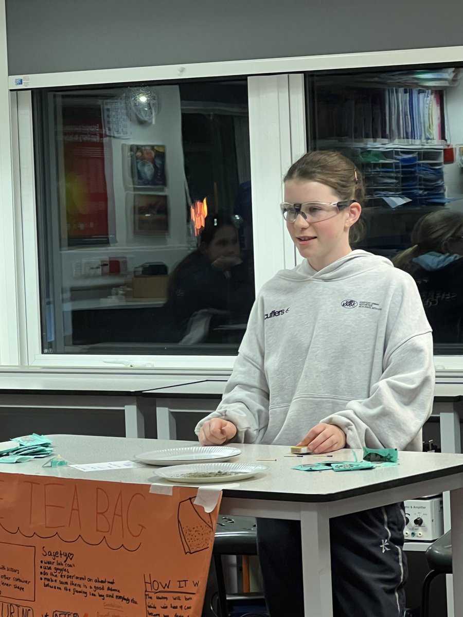 SG_STEM's tweet image. Year 7 &amp;amp; 8 took on the EUREKA! Science Challenge with mind-blowing experiments—Coke &amp;amp; Mentos explosions, fiery tea bags, oobleck madness! 🧪🔥

Even more special? We celebrated on the #InternationalDayOfWomenAndGirlsInScience—inspiring the next generation of scientists! 👩‍🔬🚀✨