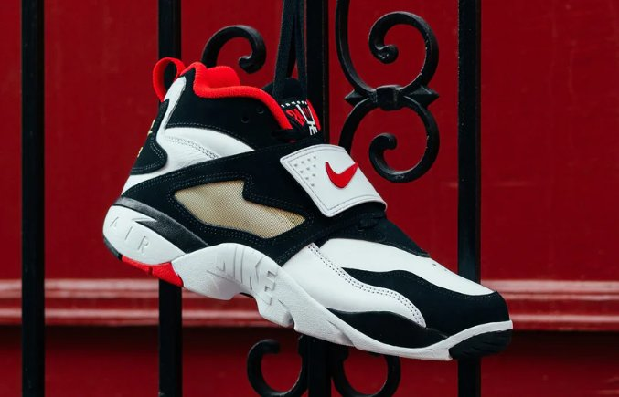 👁️ Sneaker Visionz 👁️ tweet media