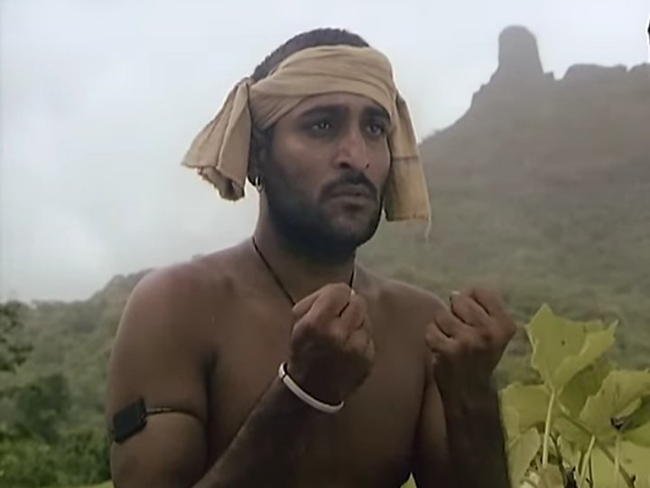 TheCineprism's tweet photo. Jait Re Jait (1977) - Marathi
dir. by Jabbar Patel

A poetic blend of love, rebellion, and destiny.

In a tribal village, a passionate drummer and a strong-willed woman chase freedom, only to realize they can’t escape destiny. https://t.co/Cv59HZDjqD