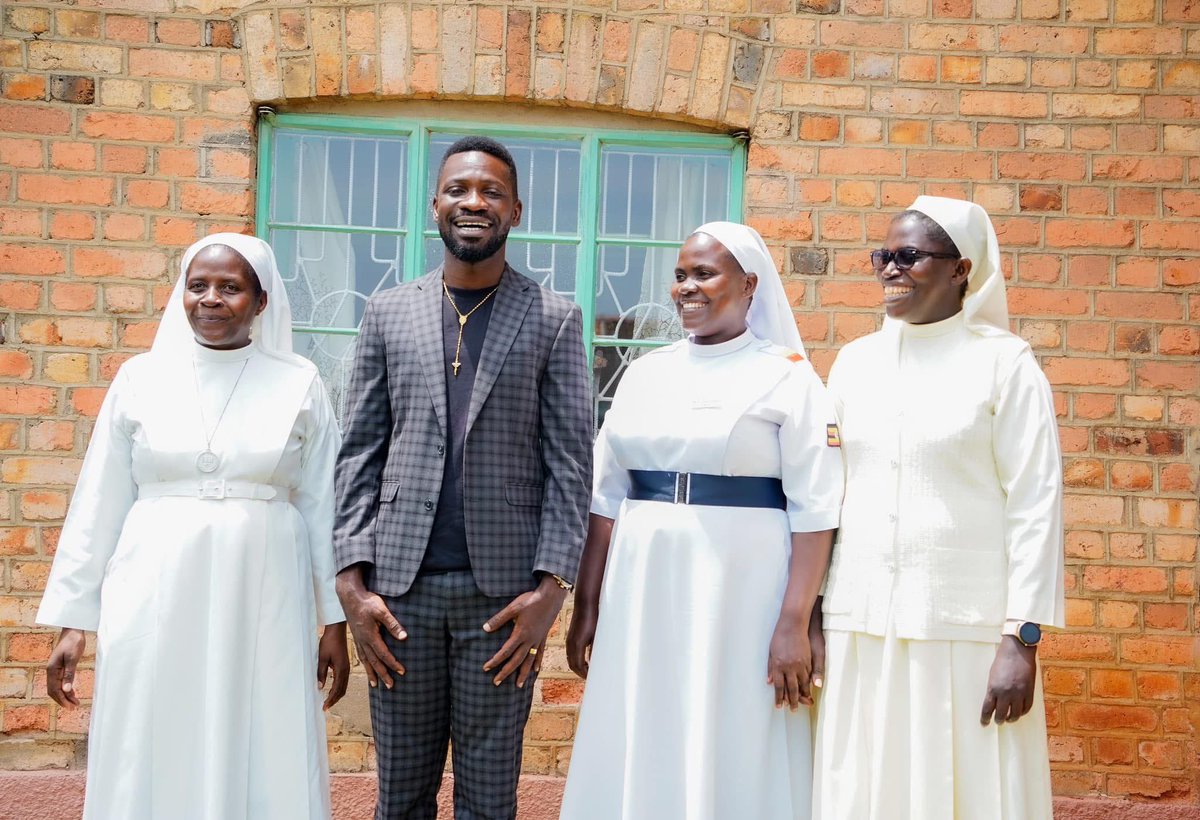 BOBI WINE tweet media