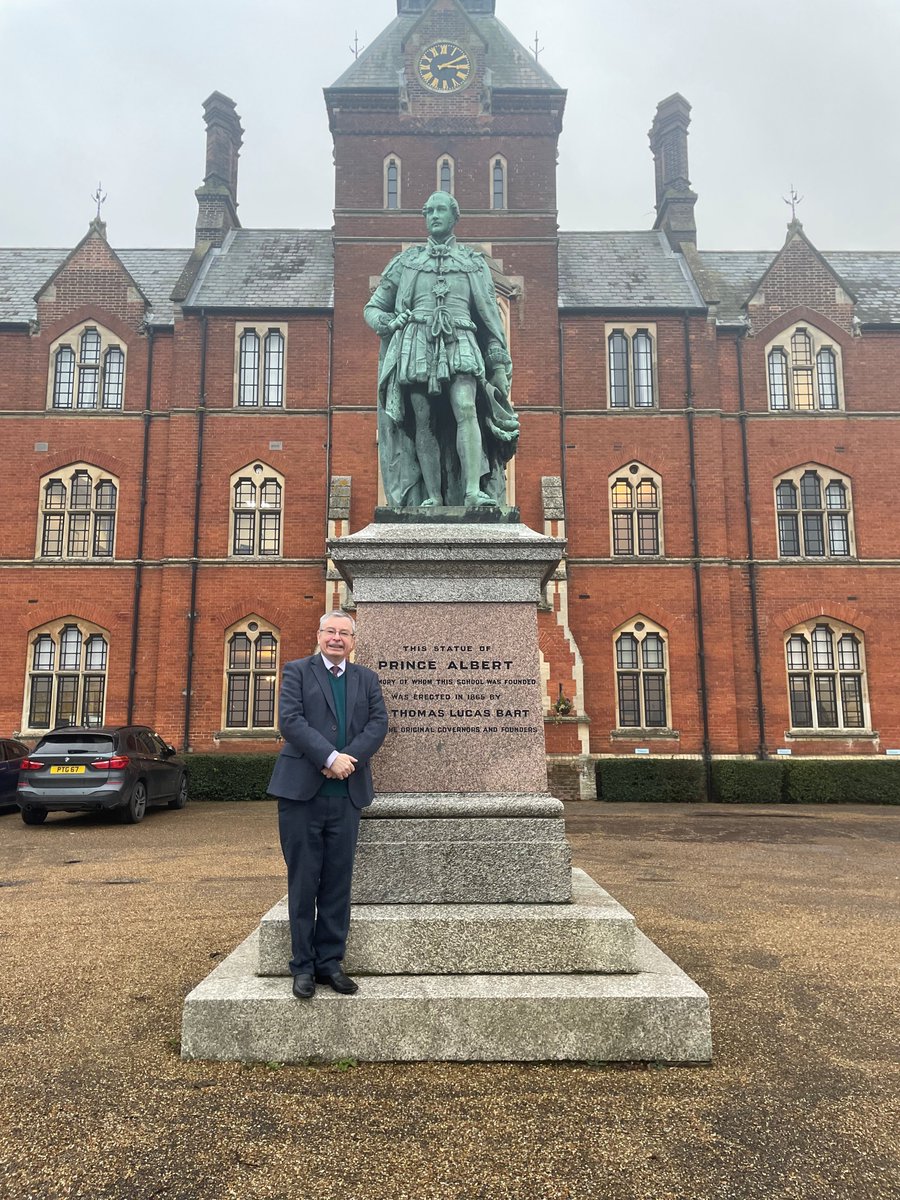 HMC (The Heads' Conference) tweet media