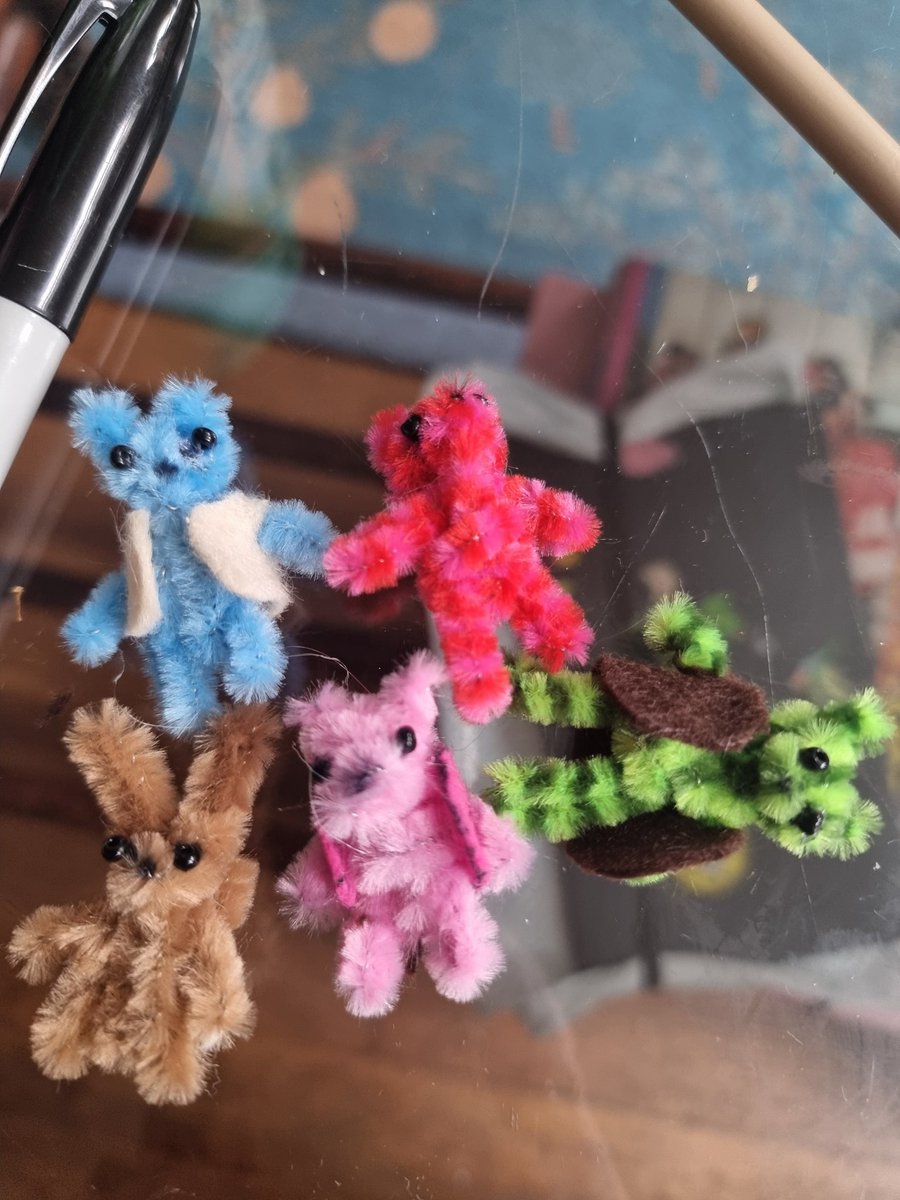 piss_brain's tweet image. the gang