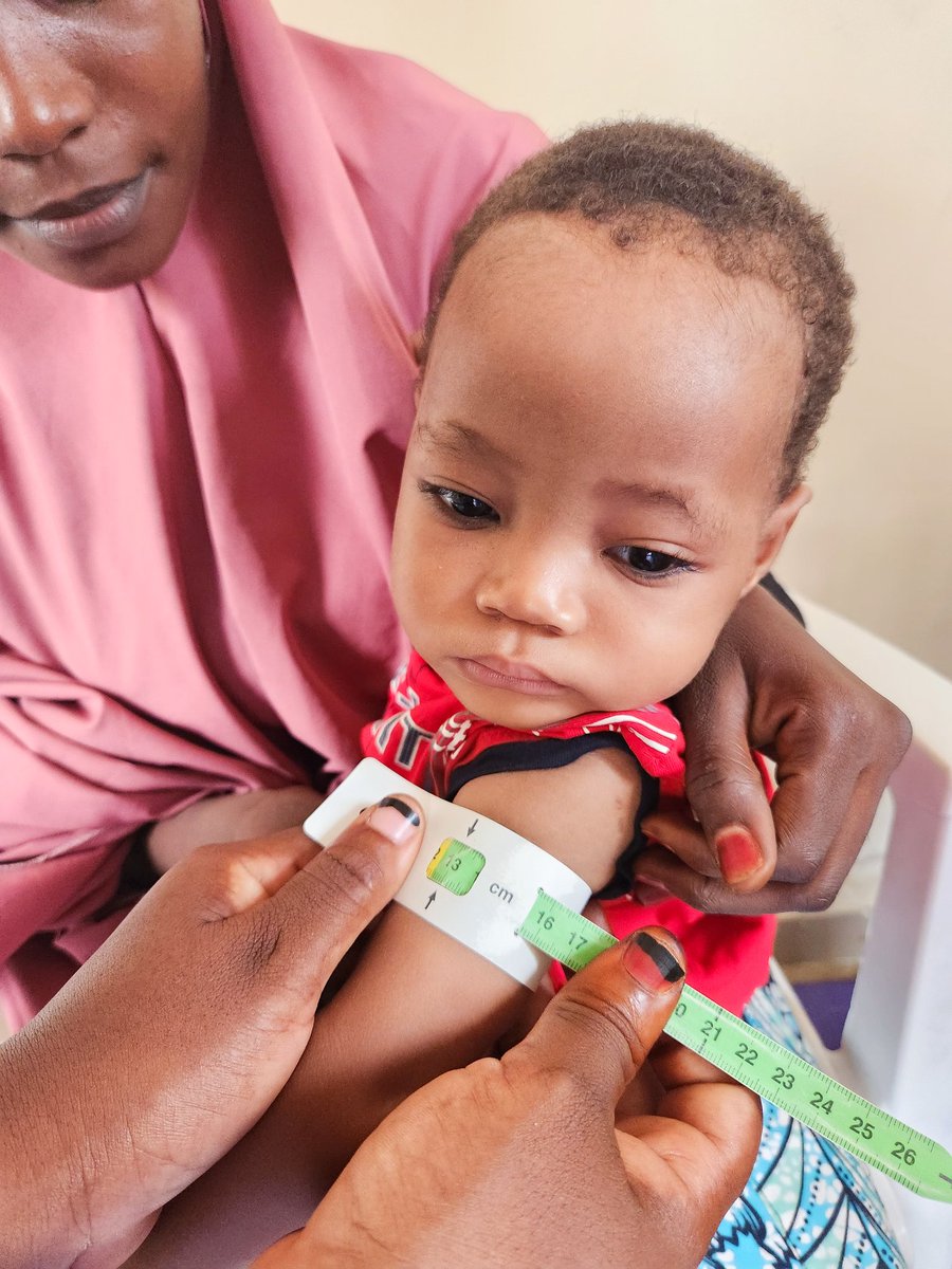 AlbarkaHealth's tweet image. Meet Fatimah Muhammad, a resilient mother from Borno State. When her son fell ill, she found hope through Targeted Supplementary Feeding Program #tsfp funded by World food Programme #wfp. She is grateful for the support received from Albarka Health Spring Foundation and #Wfp.