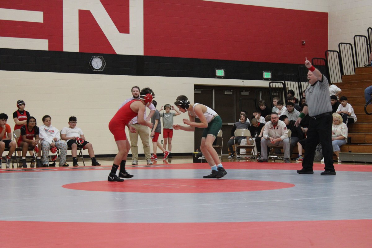 GoshenSchools's tweet photo. The Goshen Junior High School wrestling team hosted Discovery Middle School last night—great job to all the wrestlers! Up next, they compete at Concord Junior High this Thursday, February 13. Their next home match is on February 24 against Northwood Middle School. #RedHawkStrong https://t.co/83JCsbsjau