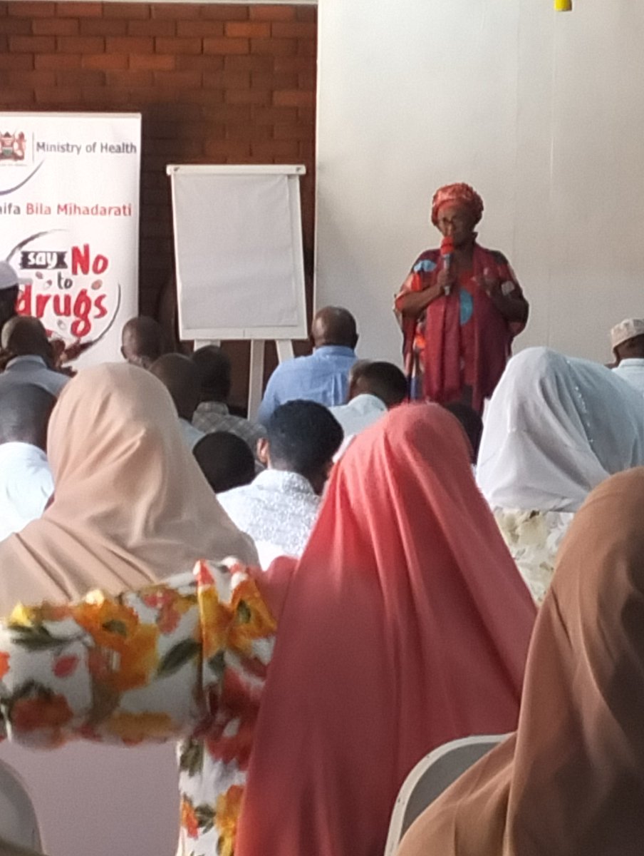 Today the Chairperson Tobacco Control Board, Kenya Hon. Dr. Naomi Shaban,EGH addressed healthcare workers from the coastal region on strategies to strengthen drugs and substance abuse control including tobacco control #tobaccofreenation