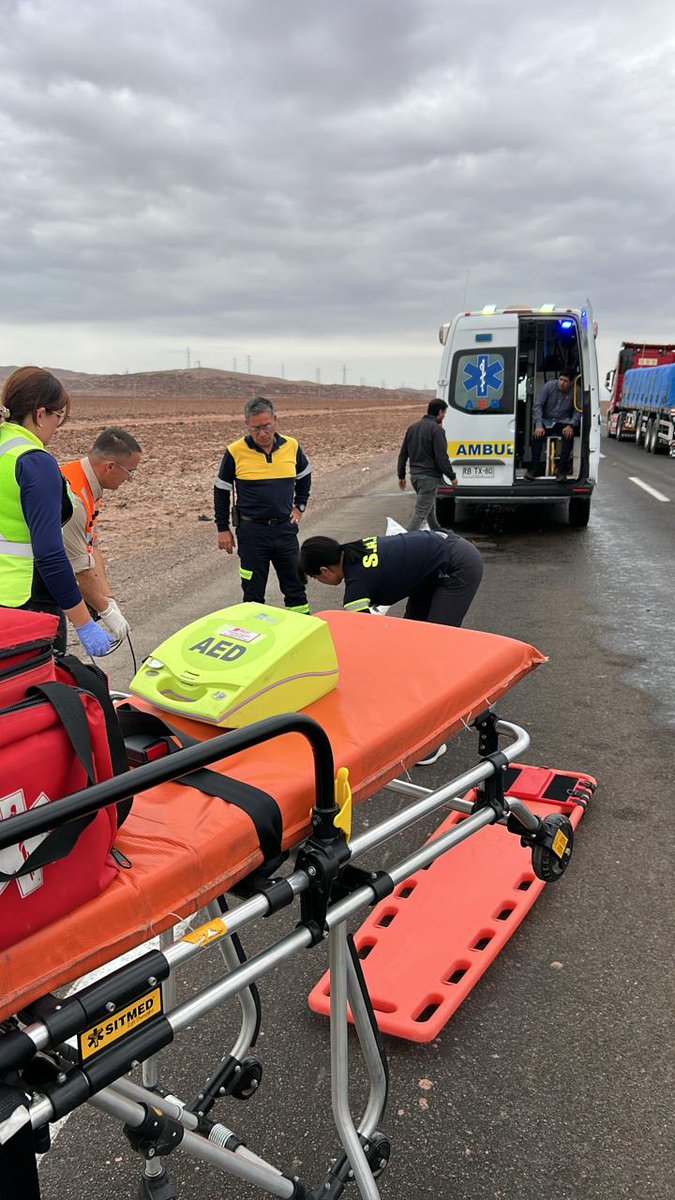 #TARAPACÁ | Un ciclista de nacionalidad india y 36 años falleció tras ser atropellado por un H1 en el kilómetro 1.736 de la Ruta 5 Norte.

Pese a los esfuerzos de los equipos de salud, el ciclista murió en el lugar, siendo el segundo turista que fallece en la región este año.