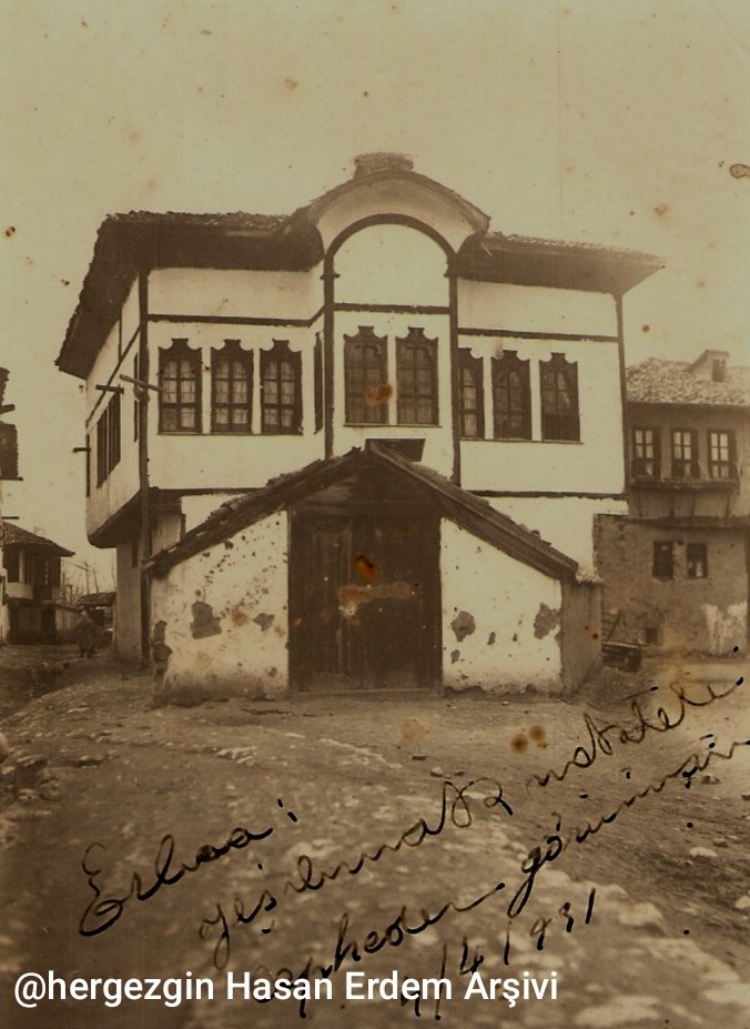 Erbaa Yeşilırmak Mektebi 
1930 lu yıllar Tokat /  Erbaa