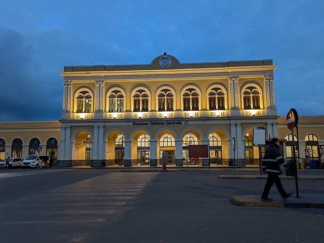 Aliakbar Akbaritabar, @akbaritabar.bsky.social (@akbaritabar) on Twitter photo I have arrived in Catania, and I am excited for tomorrow to deliver an invited talk on "Mobility, Migration, and Collaboration of Scholars" at the University of Catania.
A long shot, perhaps, but let me know if you are around here!
#BiblioDemography
<a href="/SMDatabase/">Scholarly Migration Database</a> I have arrived in Catania, and I am excited for tomorrow to deliver an invited talk on "Mobility, Migration, and Collaboration of Scholars" at the University of Catania.
A long shot, perhaps, but let me know if you are around here!
#BiblioDemography
<a href="/SMDatabase/">Scholarly Migration Database</a>