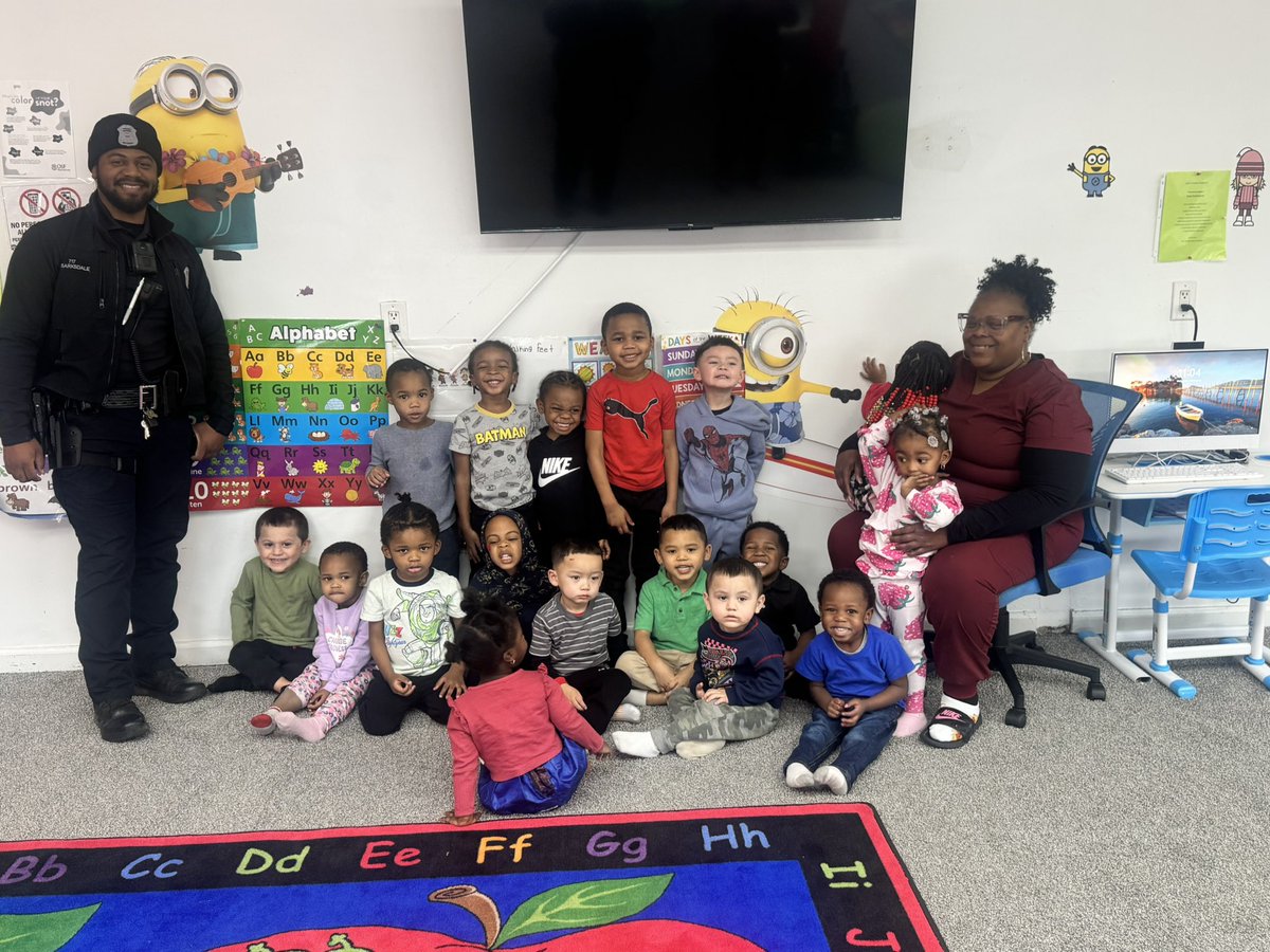 DPD 6th Precinct tweet media