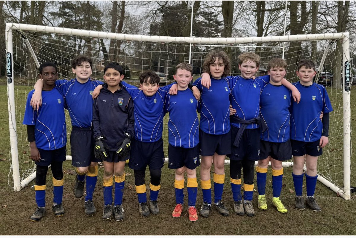 All the yr7/8 boys took part in a football fixture this afternoon against Stoneygate. After close first halves the team were put under greater pressure and did not capitalise on possession. All will have another opportunity tomorrow against Amhurst. ⚽️