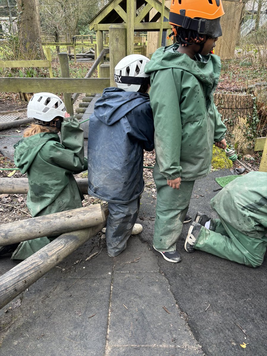 HolySpiritWA9's tweet photo. Zipline, Night line and Piranha Pool for team Spring this morning! 🤩💙🕊️ @RealRobinwood #Robinwood2025 #TeamHolySpirit https://t.co/wIAc8ya2hw