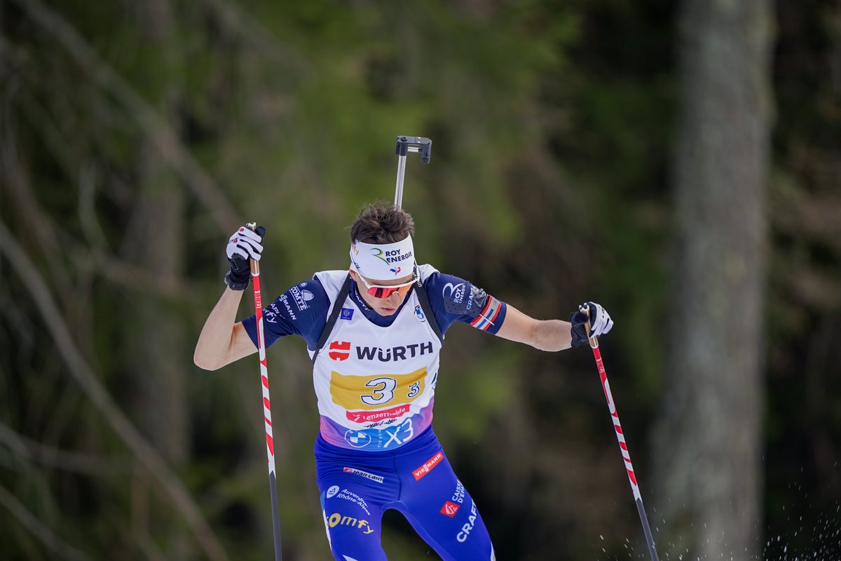 FedFranceSki's tweet image. 𝗕𝗮𝗰𝗸 𝘁𝗼 𝗯𝗮𝗰𝗸 ! 🇲🇫
Après Nove Mesto, l'OR n'échappe pas au team France sur le relais mixte biathlon des mondiaux de Lenzerheide ! 
🔥 Julia Simon, Lou Jeanmonnot, Eric Perrot, @EmilienJck 
📷 Nordic Focus