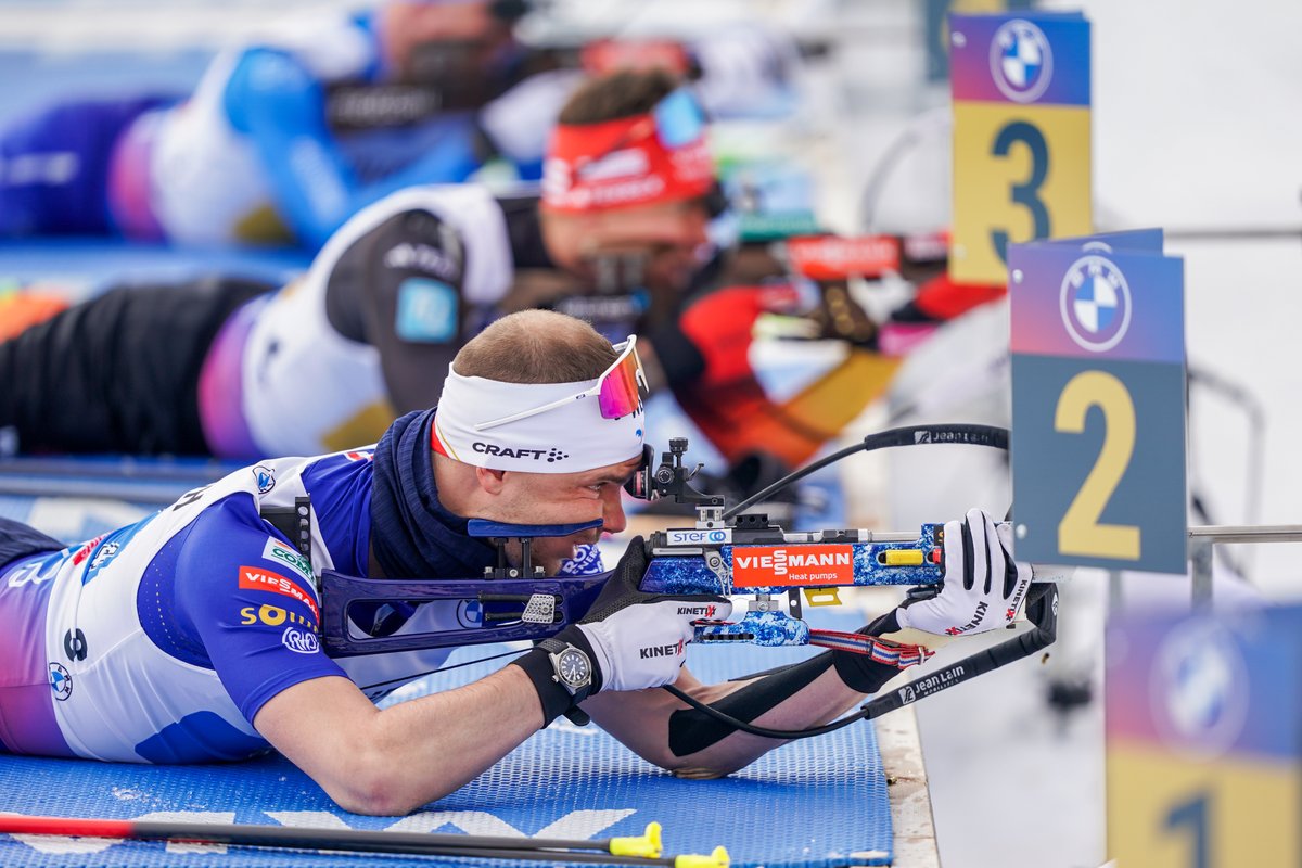 FedFranceSki's tweet image. 𝗕𝗮𝗰𝗸 𝘁𝗼 𝗯𝗮𝗰𝗸 ! 🇲🇫
Après Nove Mesto, l'OR n'échappe pas au team France sur le relais mixte biathlon des mondiaux de Lenzerheide ! 
🔥 Julia Simon, Lou Jeanmonnot, Eric Perrot, @EmilienJck 
📷 Nordic Focus