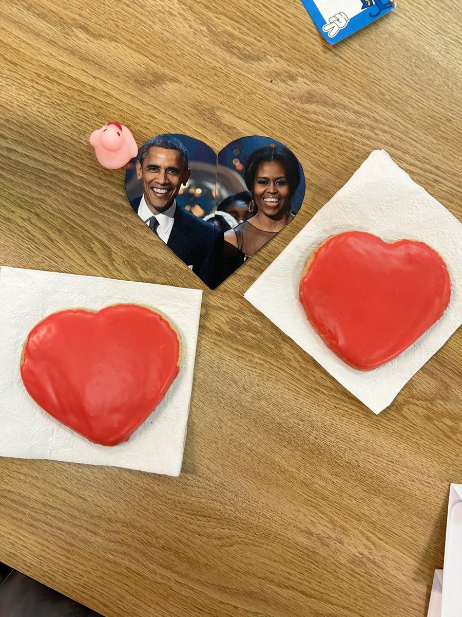 Mrs_Varvil's tweet photo. Nothing like a fun Valentine’s game to start off our Wednesday! We found our perfect match! 🤍 @VV_Voyagers @amandacohn9 @AP_SharpVV @misskrollVV https://t.co/5u6CfDHnjK