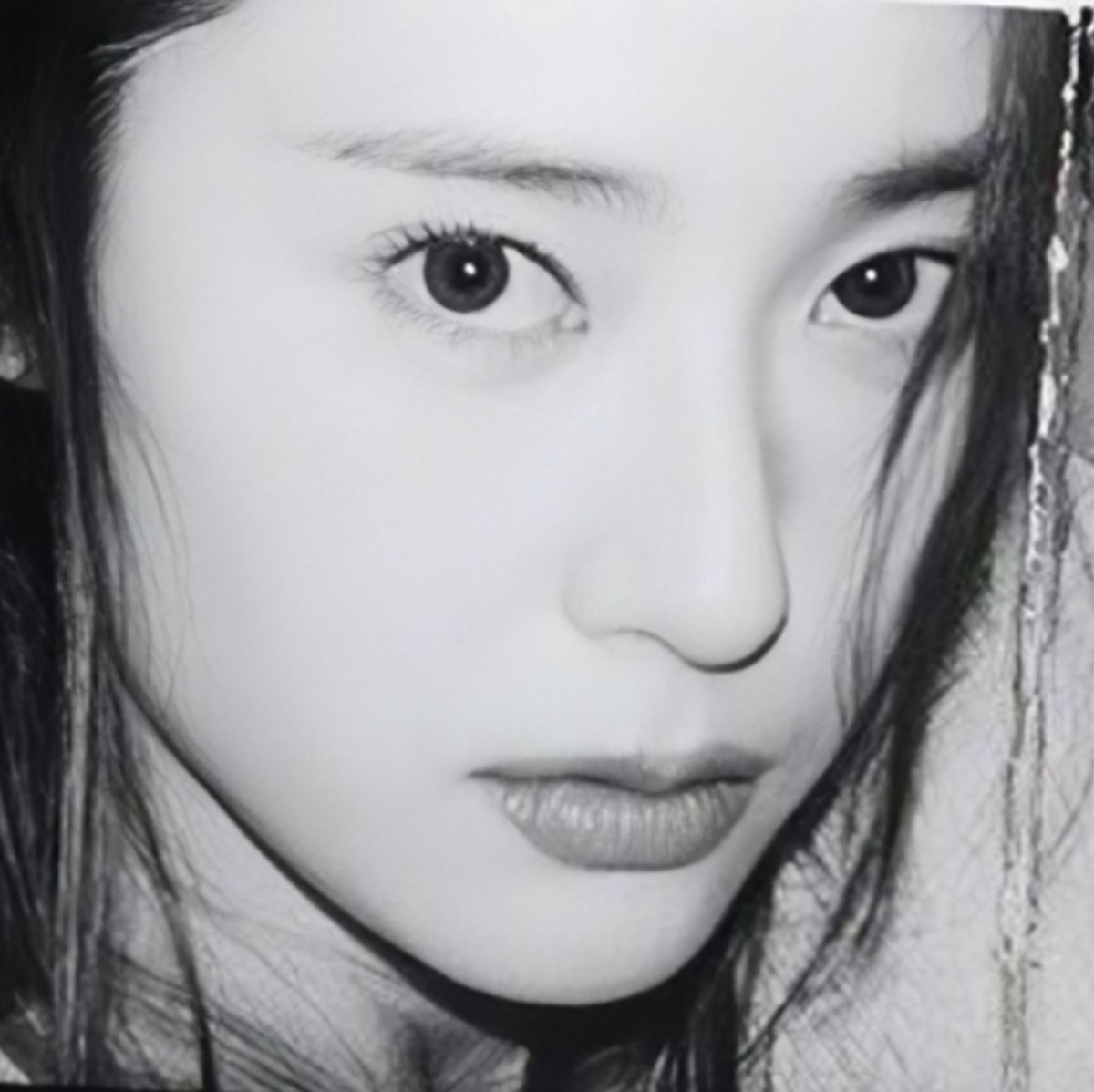 kryssiefinamour's tweet image. literally the most insane face card in the industry