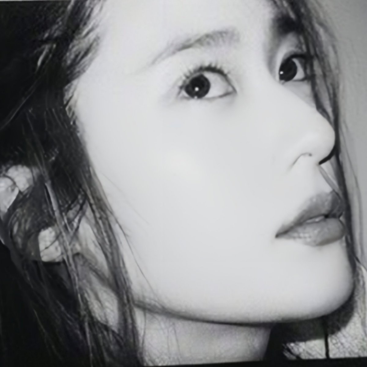 kryssiefinamour's tweet image. literally the most insane face card in the industry