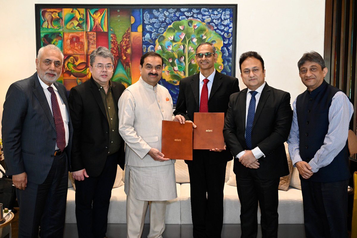 _Tiwarie__63's tweet photo. @gautam_adani Exciting news 🚨!
Adani Group, in partnership wth Singapore’s ITEES, is launching the world’s largest finishing school in #Mundra, training 25,000+ learners annually with #AI_driven immersive learning. A big boost for the #Make_in_India_movement !🔔
#zelena #bbvipal https://t.co/V6GqNc2TNA