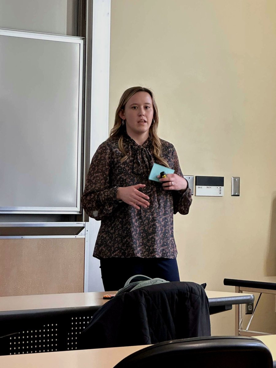 uncgngsa's tweet photo. 📢 Case Study Spotlight – MS/DI Journey 🎤

Alyssa Southern presented The Impact of Wound Healing &amp; Malnutrition in Older Adults, highlighting MNT &amp; MUST screening in patient care.

✅ Early screening = better outcomes
✅ MUST: BMI, weight loss, acute disease, risk score
#uncg https://t.co/UclKTh5Ejn