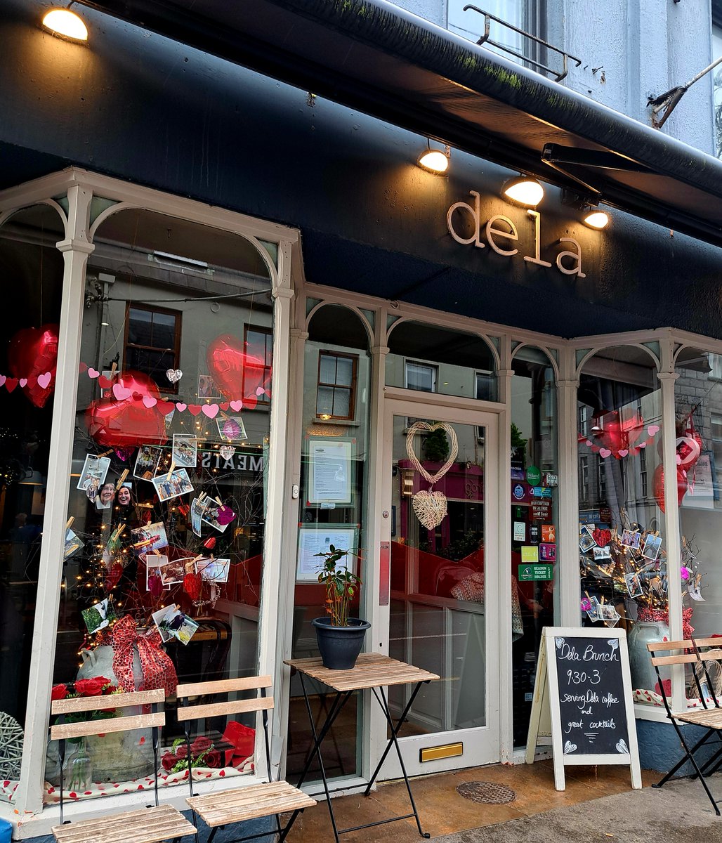 Valentine's Day is almost here and <a href="/Delagalway/">Dela</a> is looking lovely for the occasion 💗😍🥰 Whether it's a cozy brunch-time date or a romantic dinner, you've got to spend the Weekend of Love in beautiful Galway's Westend!

#GalwaysWestend #Galway #DateNight #ValentinesDay #Romance