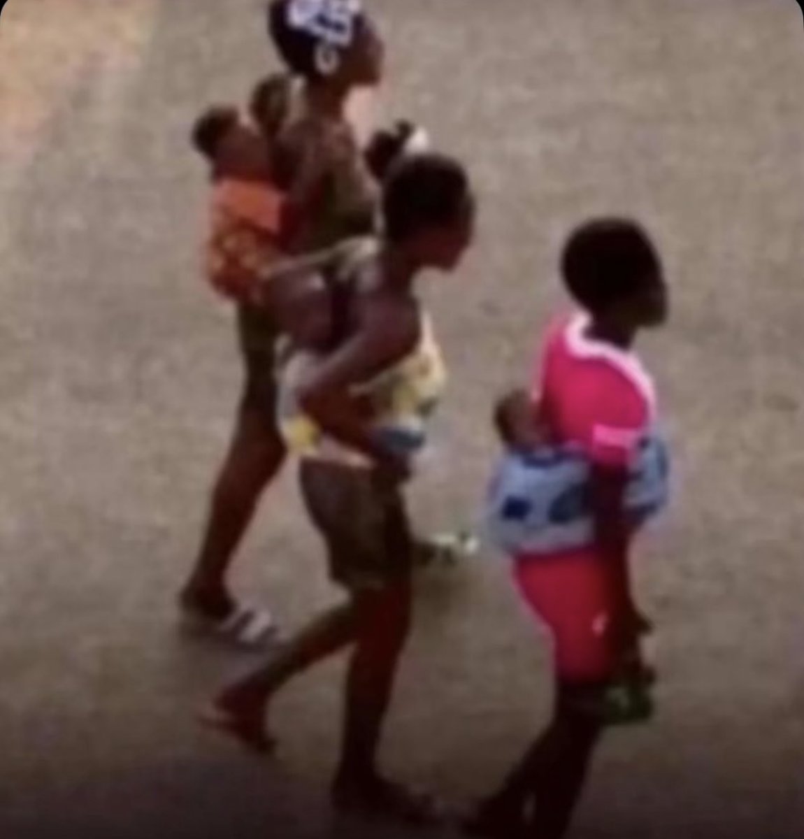 OlaTohCode's tweet image. When you and your friends make it together 😊