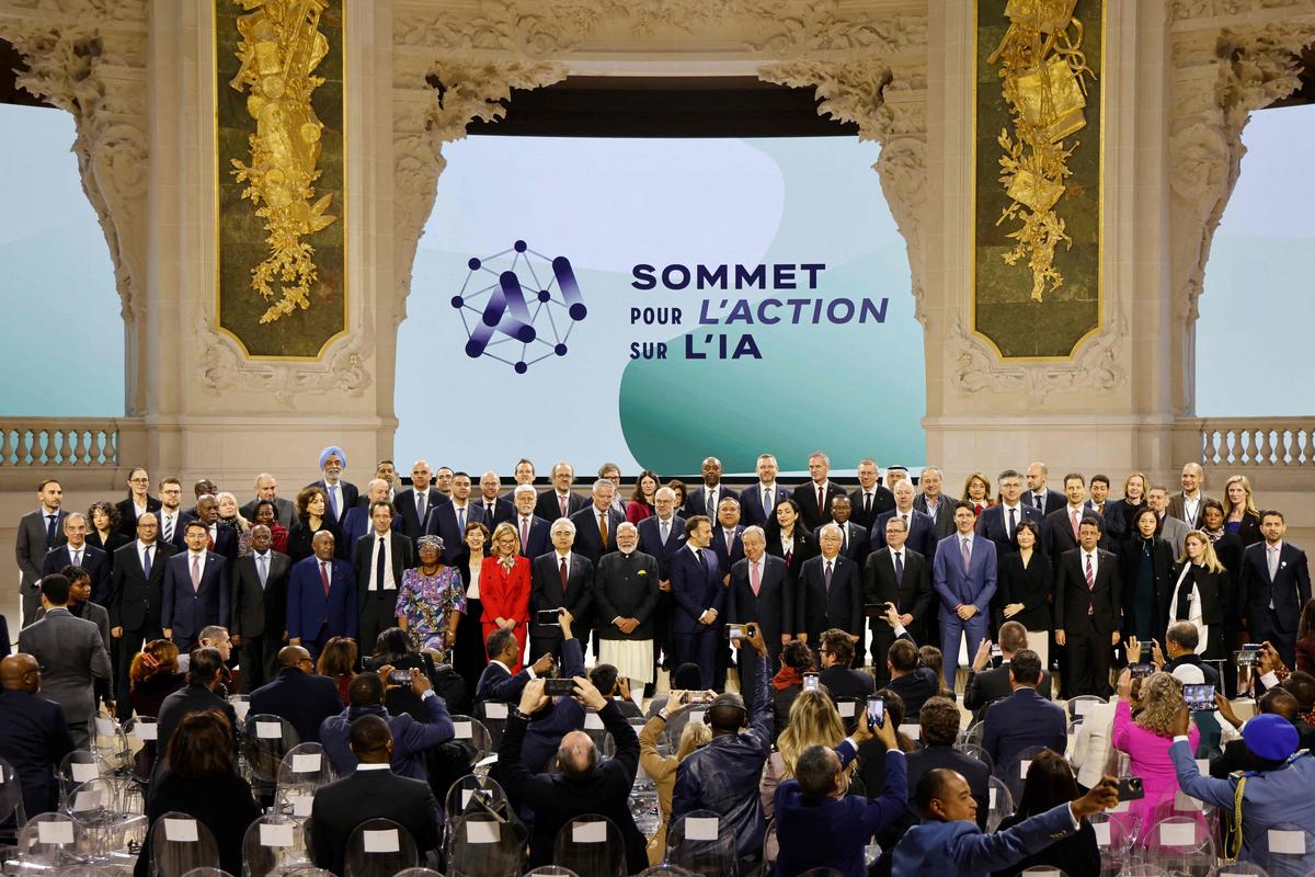 Le #SommetActionIA est terminé ! 🇫🇷

La délégation🇹🇳 conduite par M. Sofiene Hemissi, a participé aux discussions portant sur l’avenir de l’IA, les opportunités qu’elle offre et les défis communs pour une gouvernance efficace et une utilisation sûre, équitable et responsable.