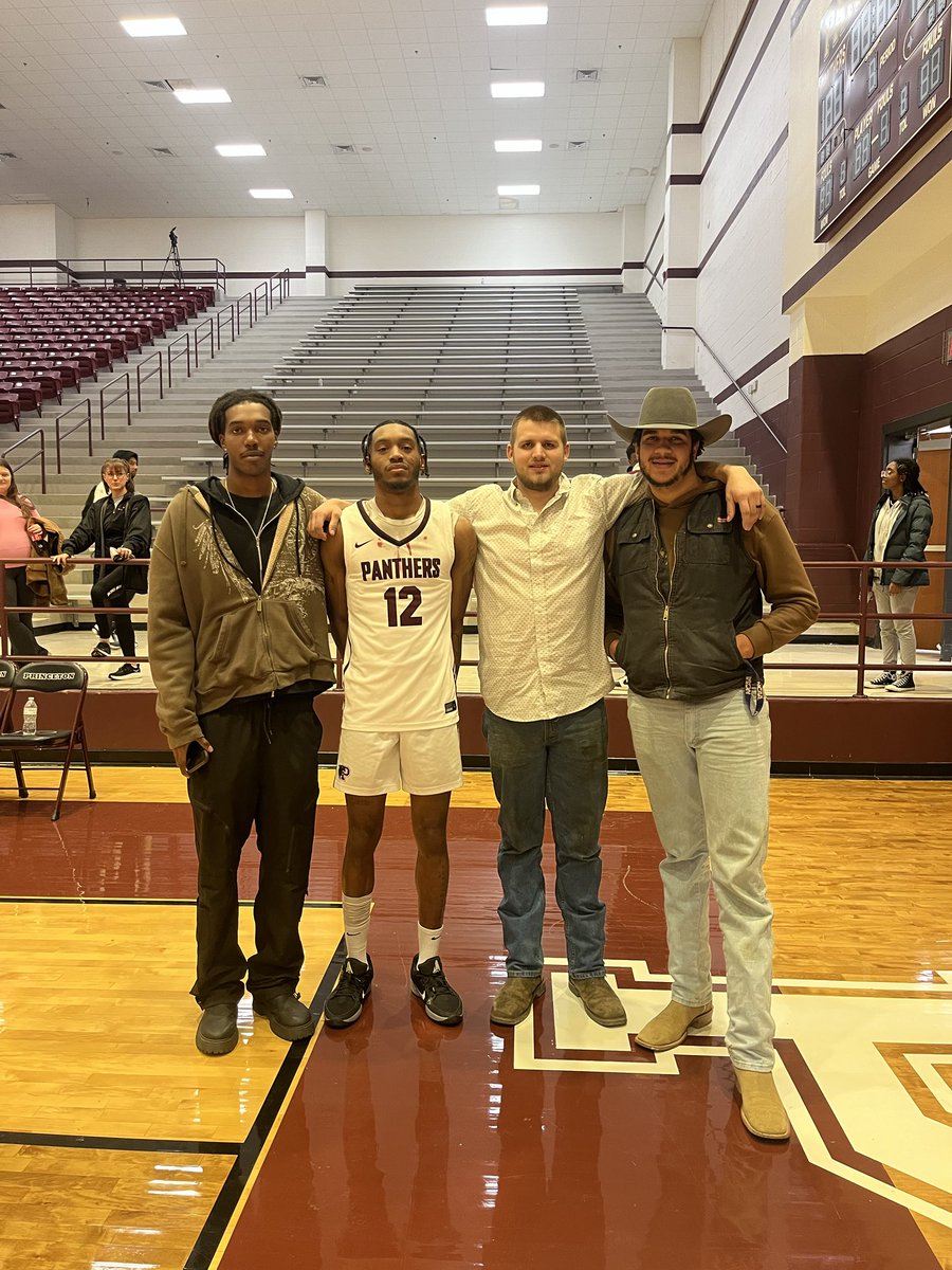 Special moment last night!! Some of the top shot blockers in Princeton Basketball History, help celebrate JeVaughn Martins new school record for a career. 153 Blocks!!