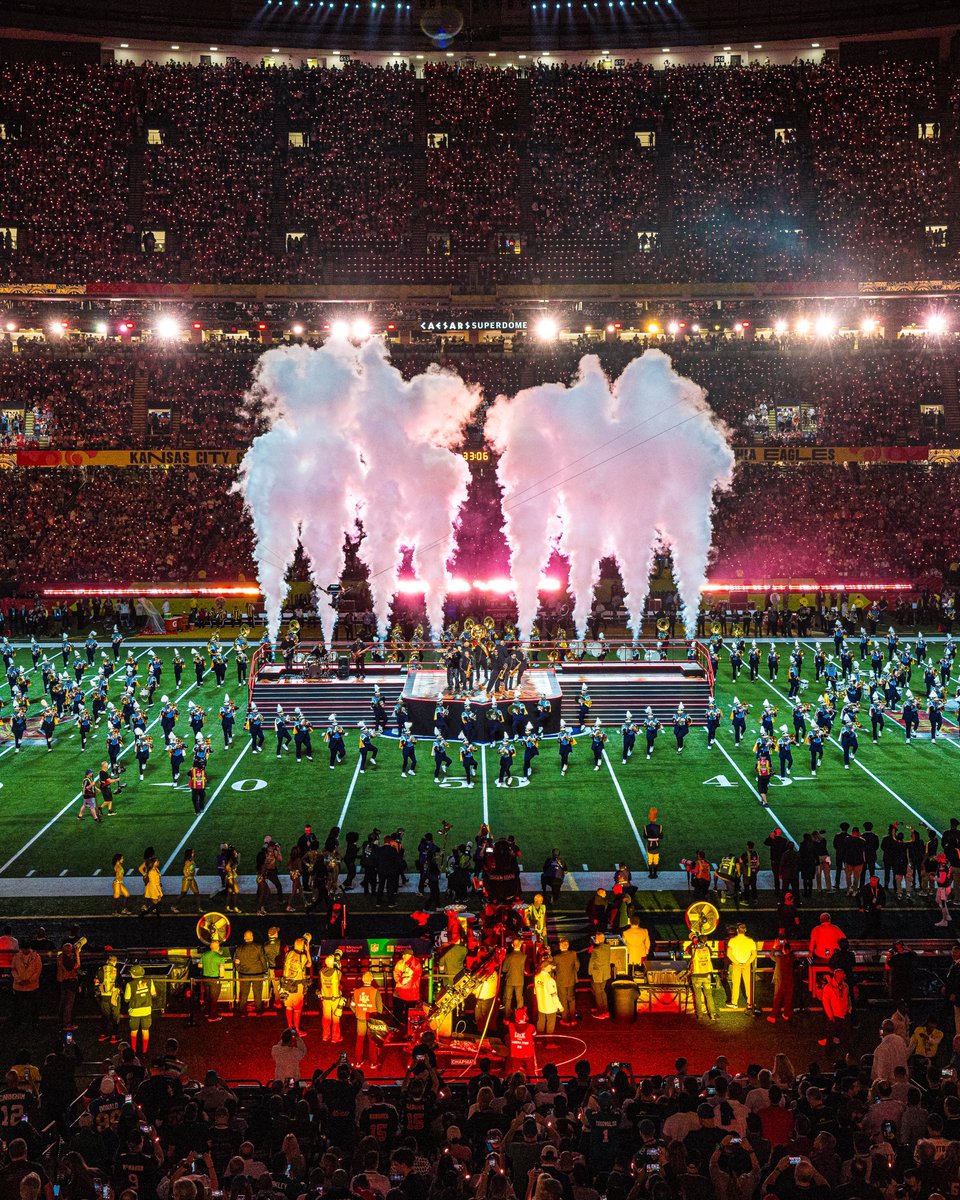 Alex G Perez tweet media