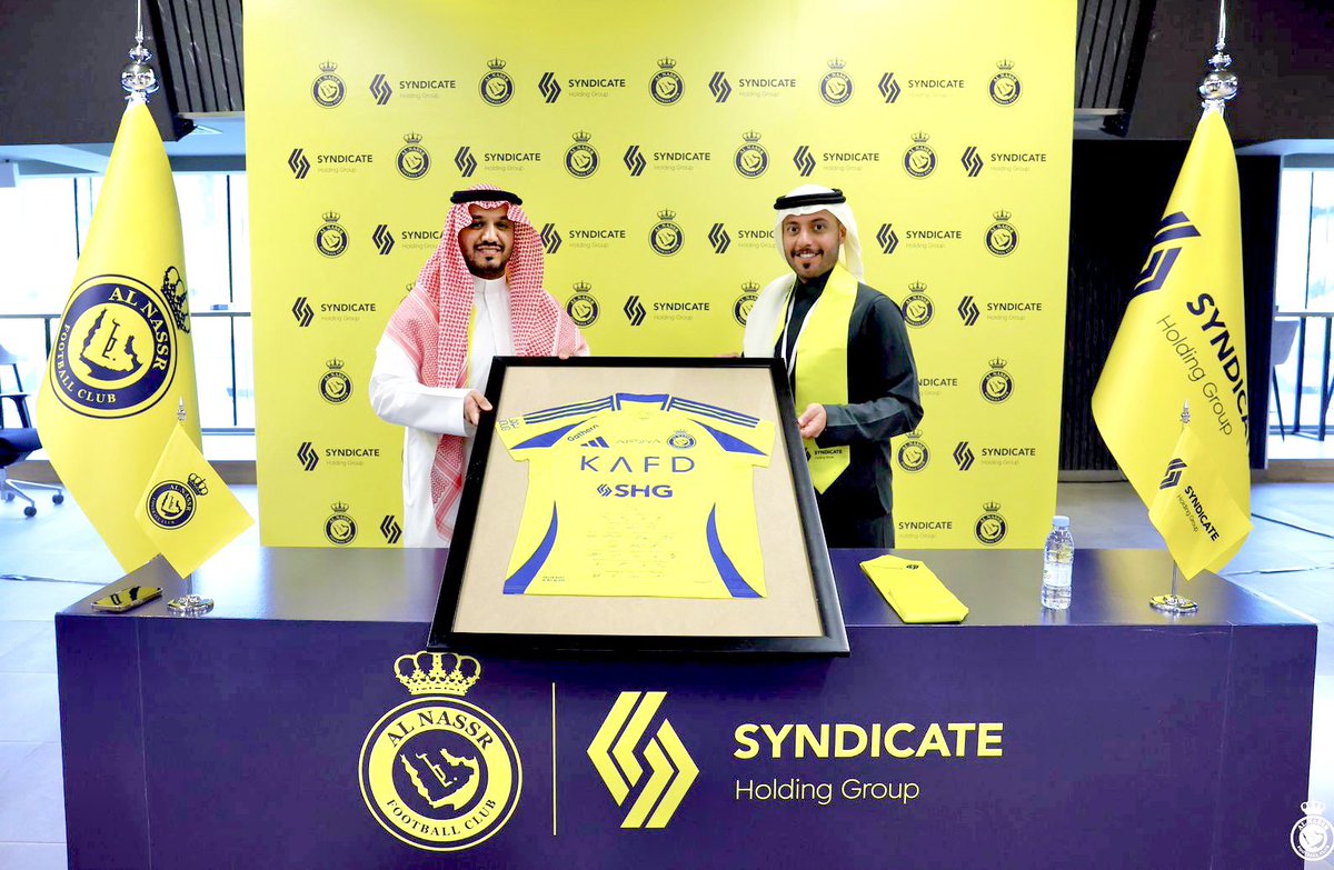 عبدالله الماجد (@a_aalmajed) on Twitter photo الرعاية البلاتينية لنادي #النصر من شركة SHG كانت قصة نجاح في مجال الرعايات الرياضية، كان فيها الصديق محمد القرافي <a href="/malgarafi/">Mohammed Al Garafi</a> رائعًا في تعامله خلال المفاوضات.
شكرًا لفريق العمل من الطرفين، على جهودهم في إتمام الرعاية .. 💛
@SHG_GLOBAL الرعاية البلاتينية لنادي #النصر من شركة SHG كانت قصة نجاح في مجال الرعايات الرياضية، كان فيها الصديق محمد القرافي <a href="/malgarafi/">Mohammed Al Garafi</a> رائعًا في تعامله خلال المفاوضات.
شكرًا لفريق العمل من الطرفين، على جهودهم في إتمام الرعاية .. 💛
@SHG_GLOBAL