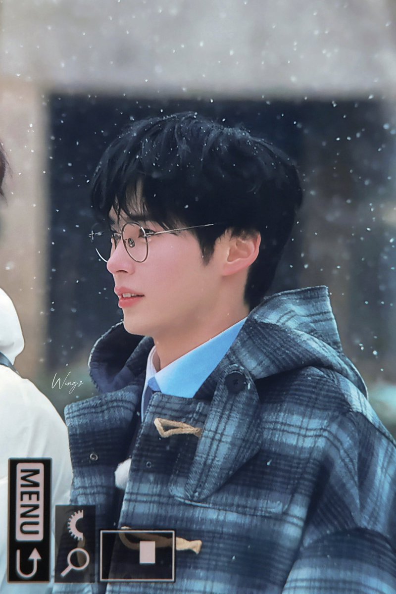 S2zhoshb's tweet photo. ㅎŁ빈님이 이 착장 그대로 왓이즈러브 해주셧으면 https://t.co/okoPH0Nv0L