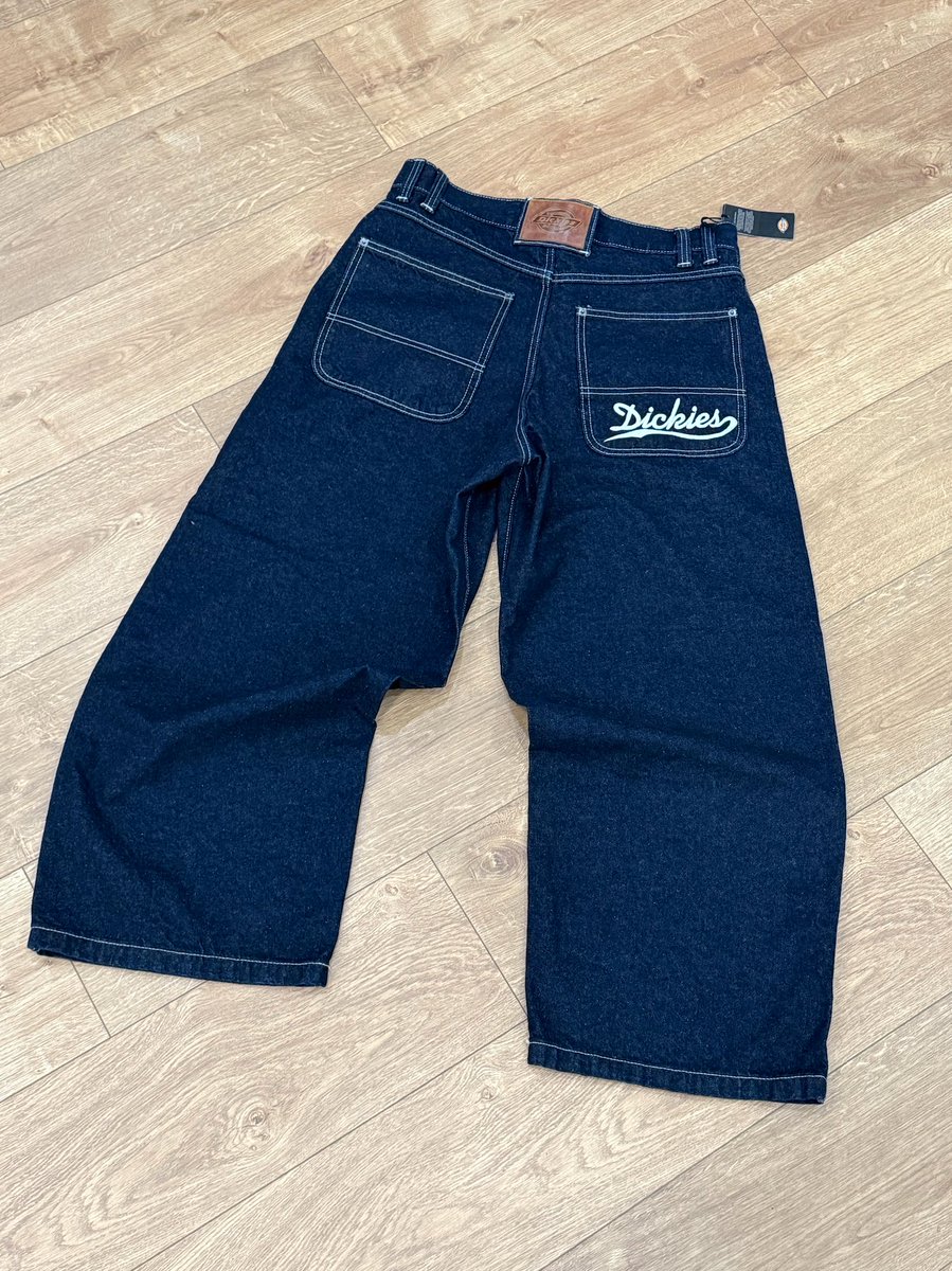 CaminoTV's tweet photo. Dickies quand ils se mettent au denim ils font pas semblant !! 

Lien affilié https://t.co/nosFoK10KI 95€ https://t.co/id5qWLPHF3