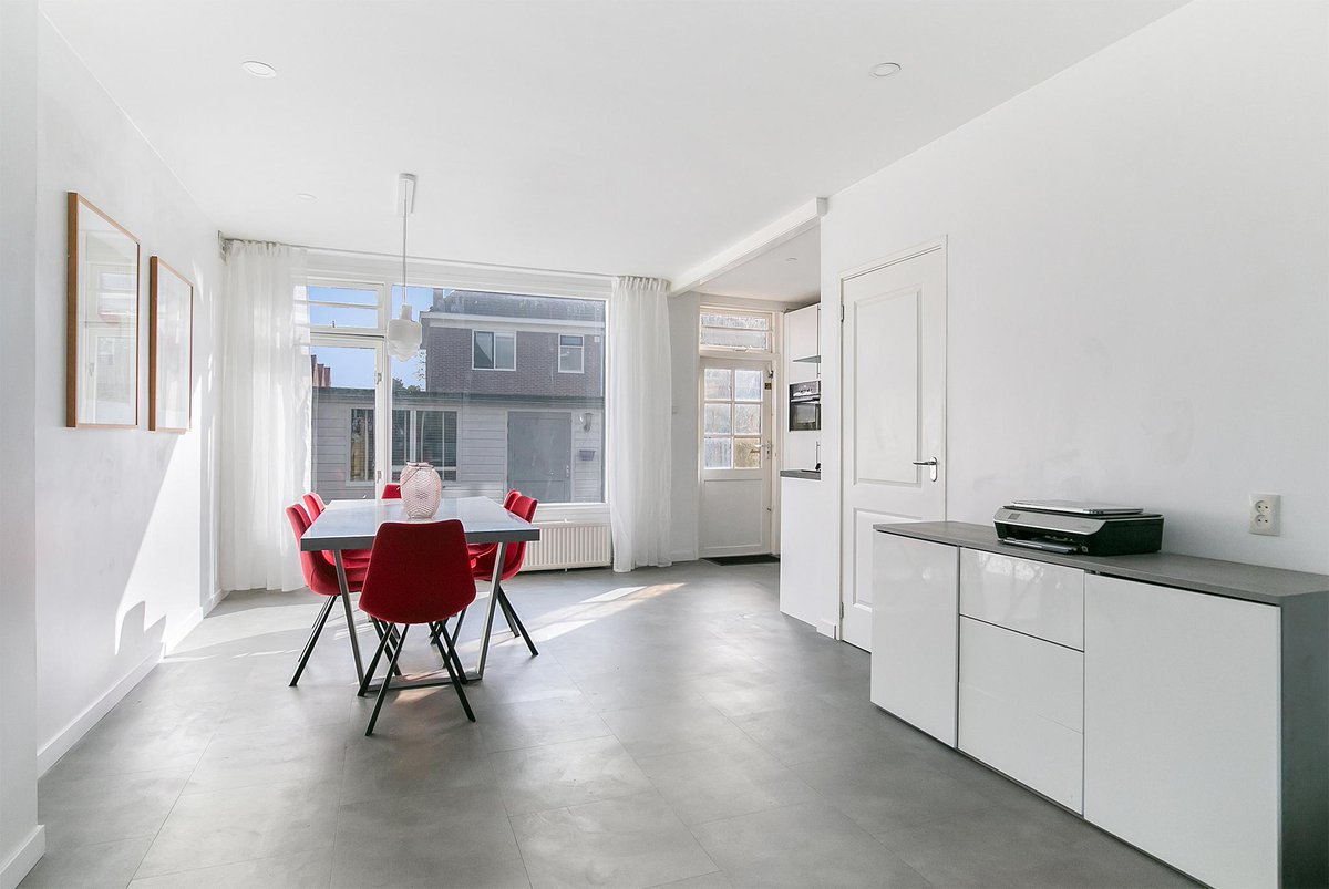 😍 IN PRIJS VERLAAGD 😍 Nieuwe bieden vanaf prijs van € 399.000,- 
 
 mve.to/97bv-BbF9w #deBreeMakelaardijZaanstad #TeKoop #KoogaandeZaan