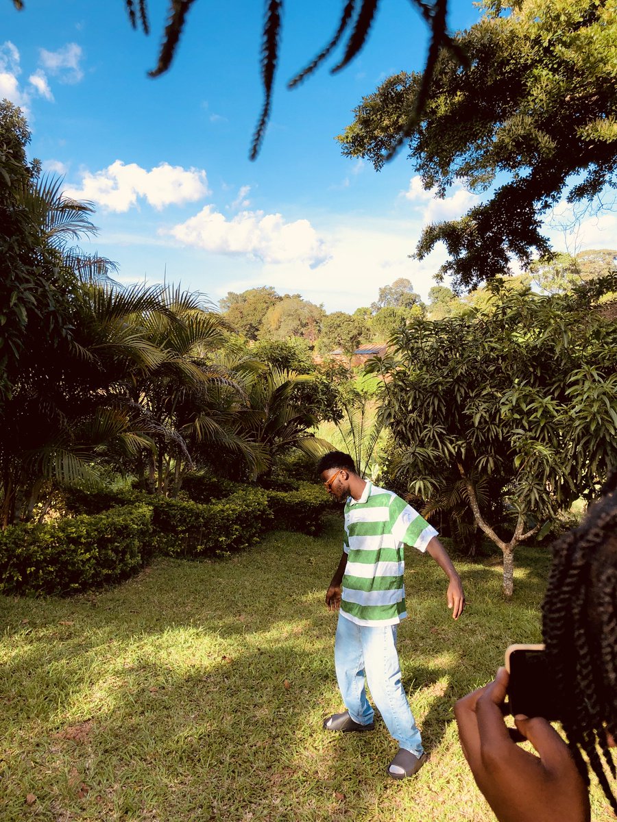 theprincefrv's tweet image. Ofc I'll take all my chances, it's just a matter of time. And I daily value my roots, so I rep the nawf with pride. I need too many blessings on me, I'll pursue this career for my lord. Most importantly, I'm the right hand Son, the lord has invested in me.
"Repping Nawf "OTW