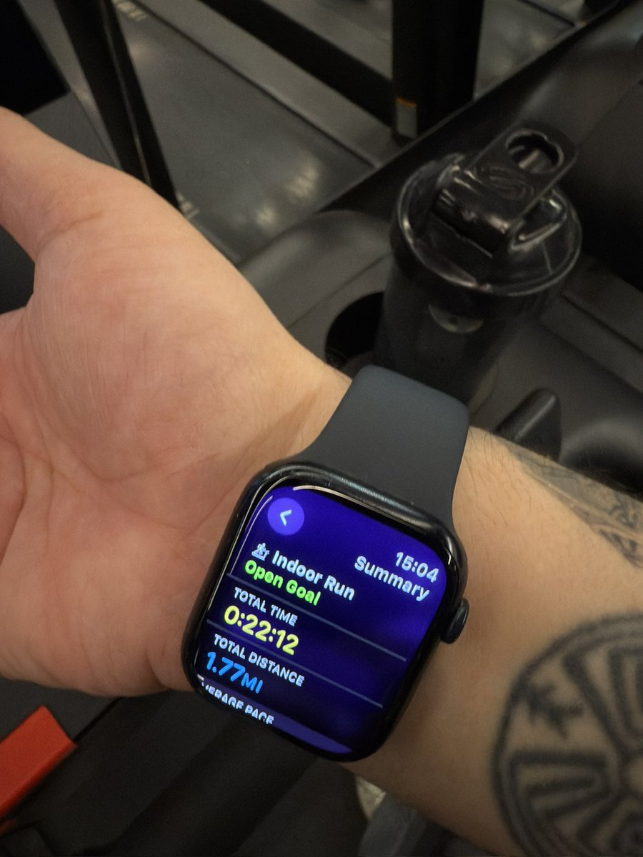 Duku5's tweet image. Who done their @alphaofsol run today? I guess I’m getting it done #alphamovement #AlphaNikeChallenge