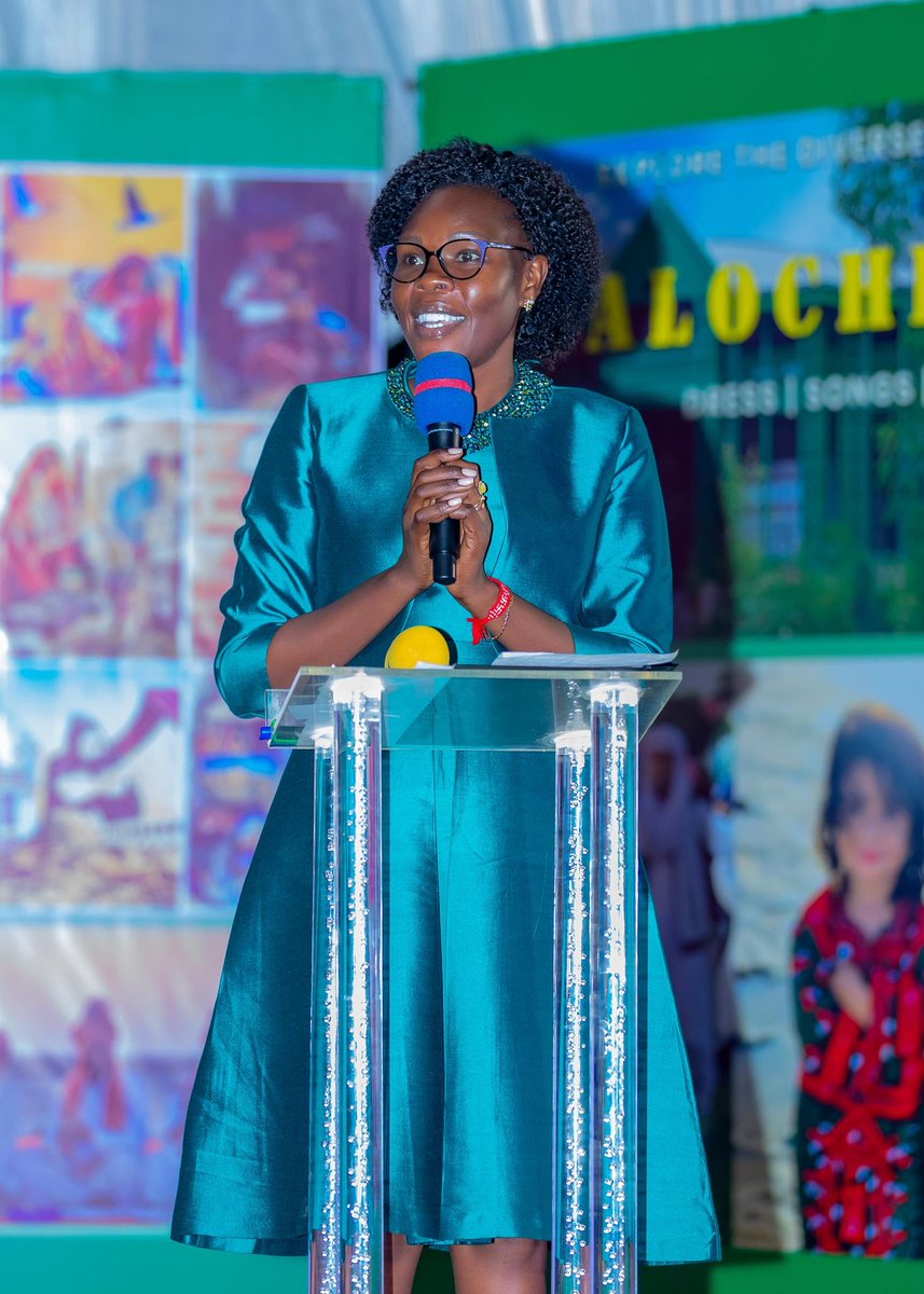Evelyn AnitE tweet media