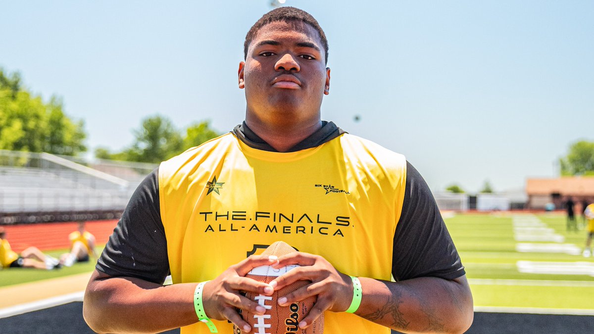 Six Star Football | PLUS+ (@sixstarfootball) on Twitter photo Our picks for blow-up juniors seasons: Missouri’s Most Promising 2027 Prospects
⭐️Johnson & Rhymes on the move as hottest MO '27s🔥
STORY: ▶️🔗sixstarfootball.com/article/our-pi…
<a href="/BradySibbing7/">Brady Sibbing</a> <a href="/KobeRhymes/">Kobe Rhymes 🌟🌟🌟</a> <a href="/KylerKuhn/">Kyler Kuhn</a> <a href="/lonniejohnson_/">Lonnie Johnson jr</a> <a href="/darron_boonejr/">DJ Boone C/O 2027</a> Our picks for blow-up juniors seasons: Missouri’s Most Promising 2027 Prospects
⭐️Johnson & Rhymes on the move as hottest MO '27s🔥
STORY: ▶️🔗sixstarfootball.com/article/our-pi…
<a href="/BradySibbing7/">Brady Sibbing</a> <a href="/KobeRhymes/">Kobe Rhymes 🌟🌟🌟</a> <a href="/KylerKuhn/">Kyler Kuhn</a> <a href="/lonniejohnson_/">Lonnie Johnson jr</a> <a href="/darron_boonejr/">DJ Boone C/O 2027</a>