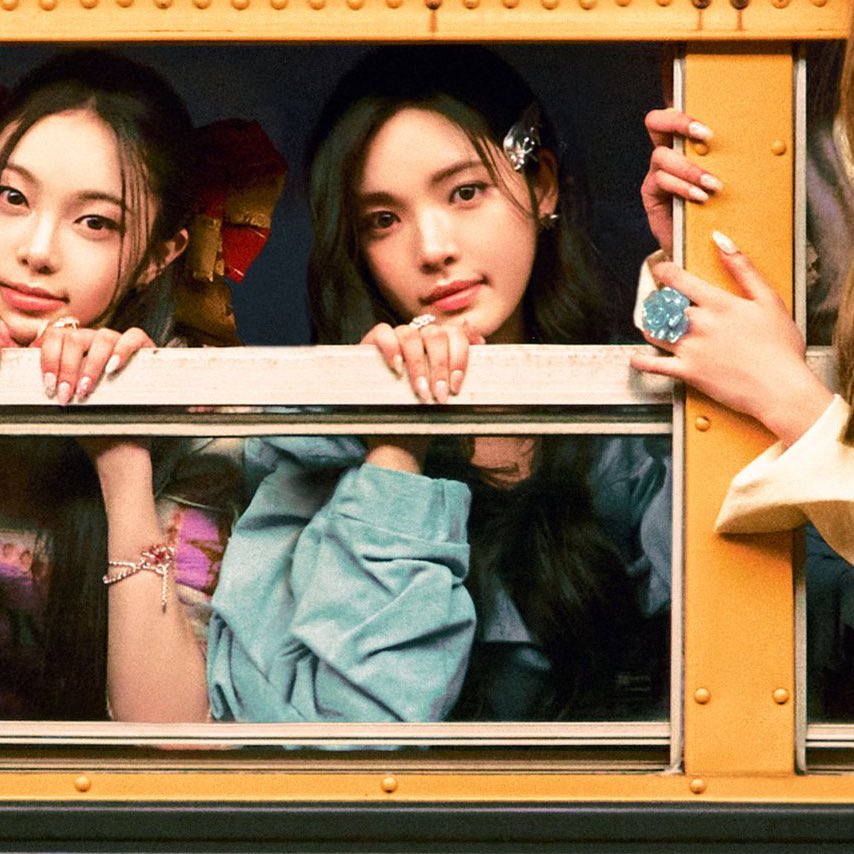 yuha the chase teaser photo 2 

#Hearts2Hearts #H2H #YUHA #유하