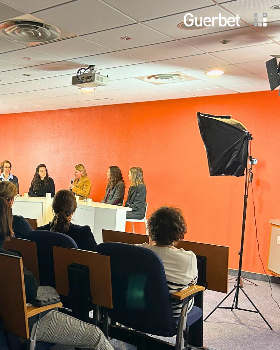 🌟 Yesterday, we had the pleasure of organizing an inspiring internal event: Women and Girls in Science! 
💡 It was a fantastic opportunity to celebrate the achievements and contributions of women in the field of science.

📢 We heard from our incredible speakers who are