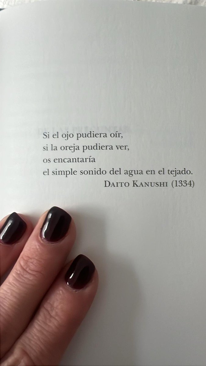 melibeadora's tweet photo. Sinestesiaos, por favor. 

#Poesía https://t.co/AzSCP1qYj7