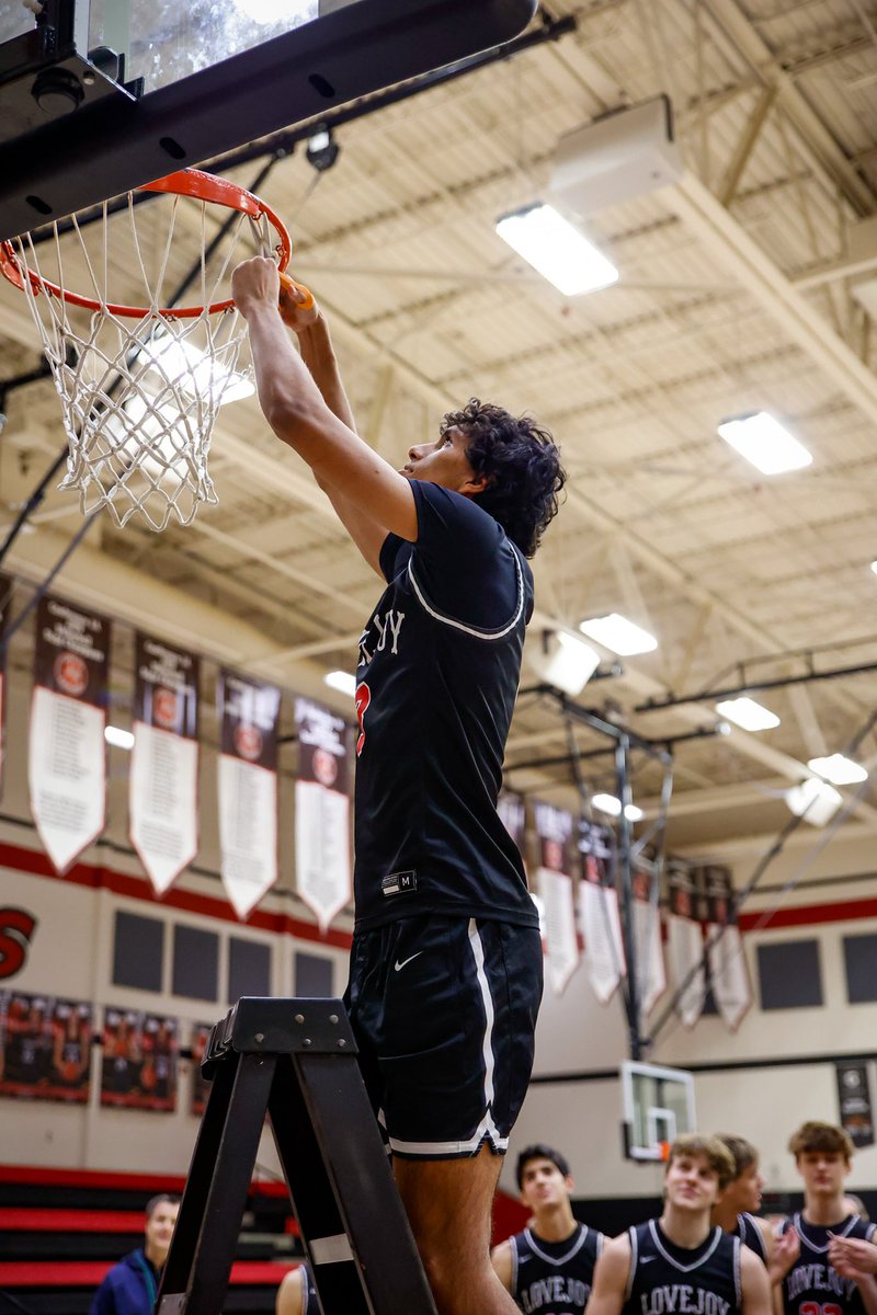 Filmed By Threee tweet media