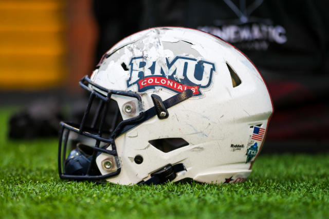 WPIAL_Insider's tweet photo. WPIAL β-> RMU π΄π΅βͺοΈ
The Colonials signed the most D1 WPIAL players on signing day, amassing 10 locals to their class.
They are currently the KINGS in Western Pa π https://t.co/M9CKDecWKl
