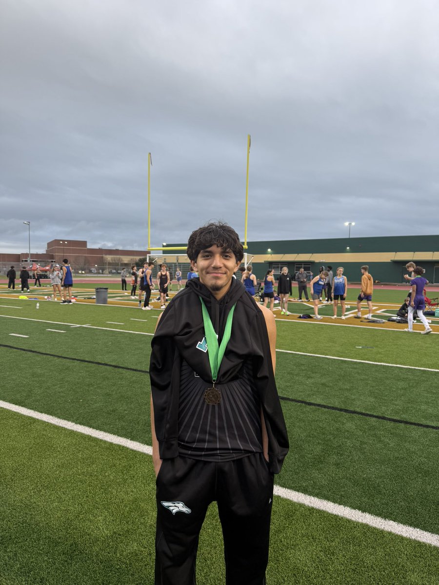 Memorial Mavericks T&F tweet media