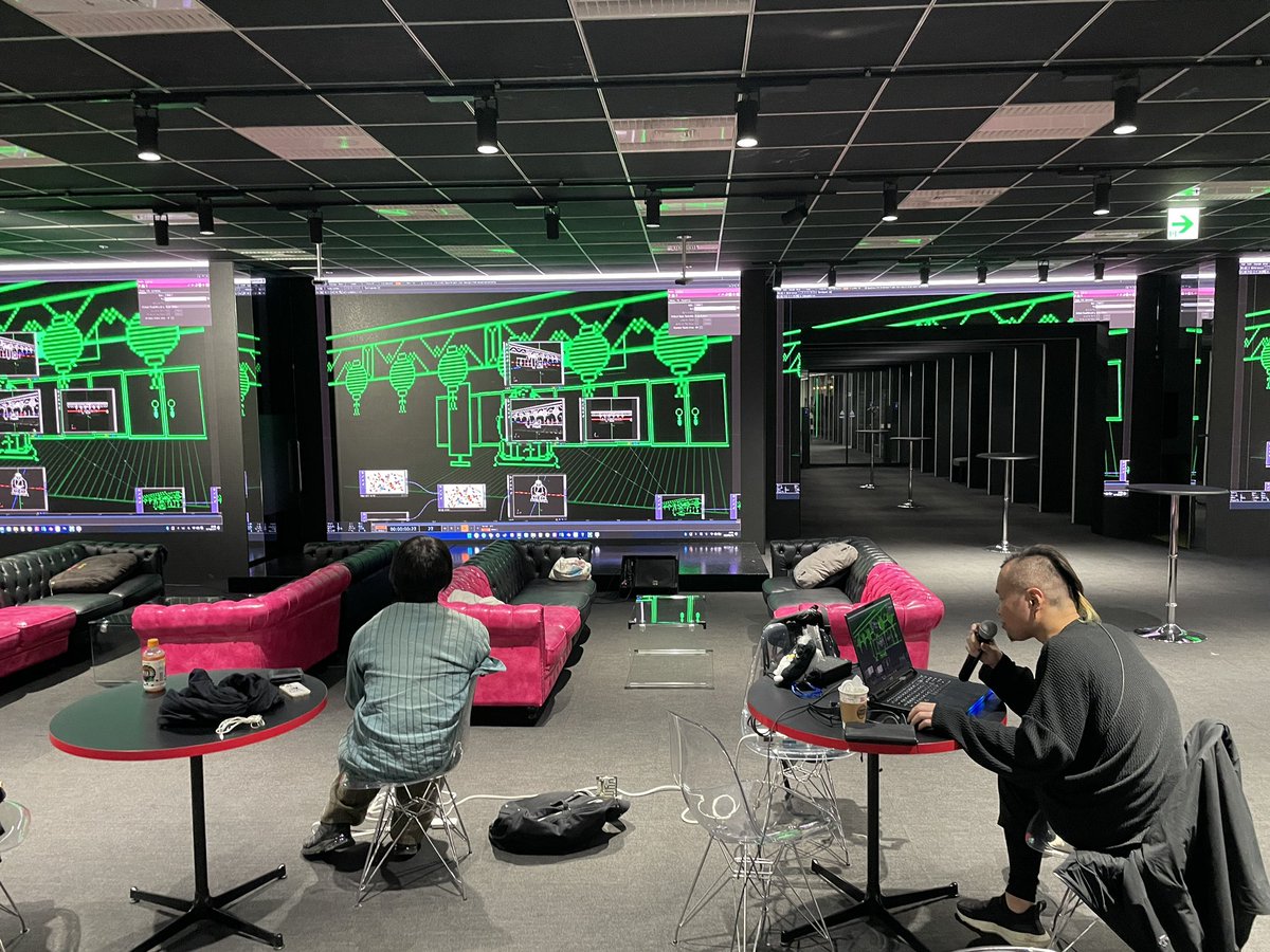 madoka55537's tweet image. TouchDesigner黙々会終了！
点群やオーディオ、Unity、落語など様々な物とミックスされて普段は見れない作例がたくさん見れて刺激になりましたー
みんなで黙々する時間好きです☺️

#TouchDesigner